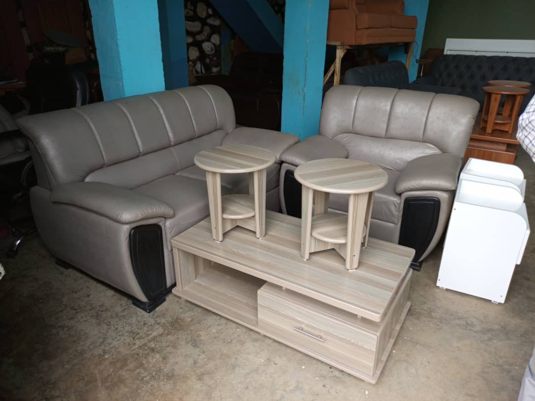 108/04 faux leather living room sofa set