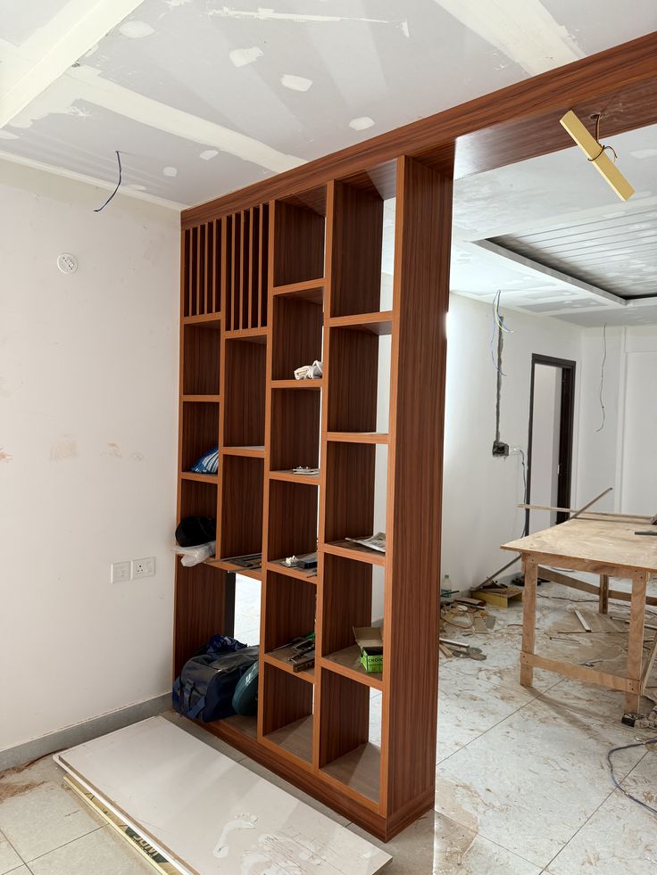 102/04 modern wooden room partition