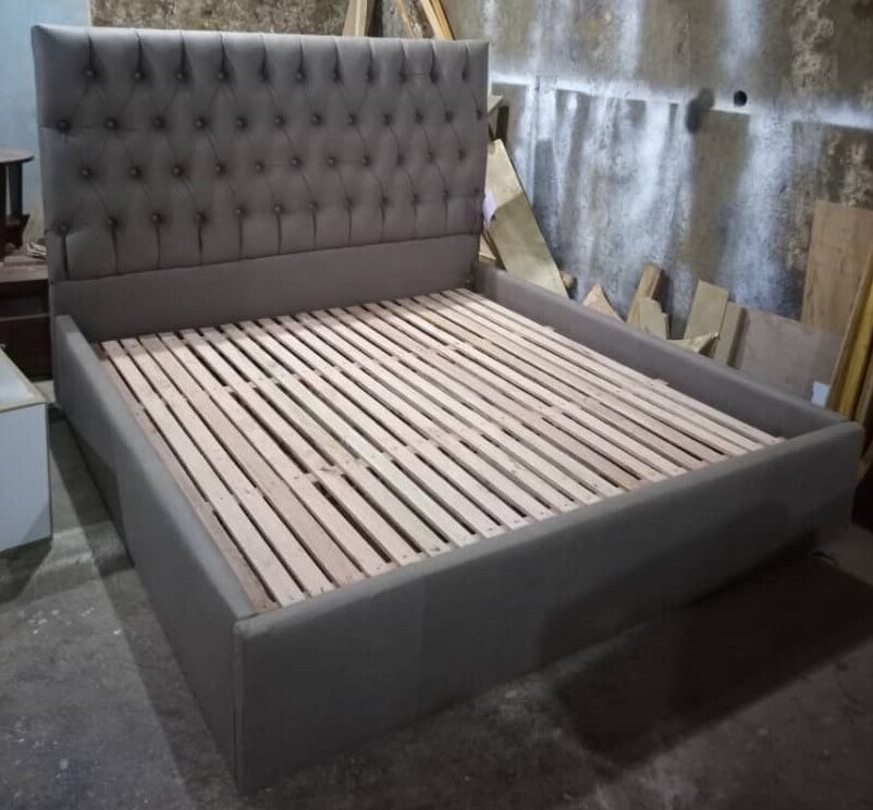 upholstered bed set