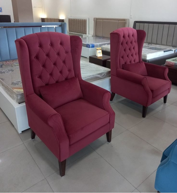 103/11 tufted accent chairs