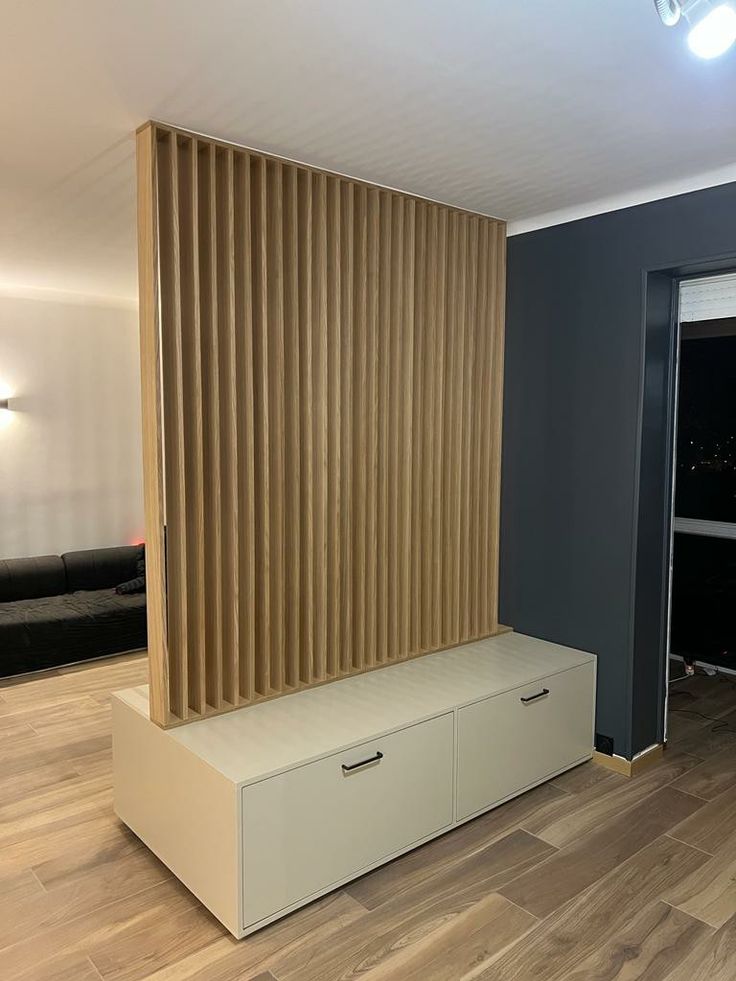 wooden slat partitions