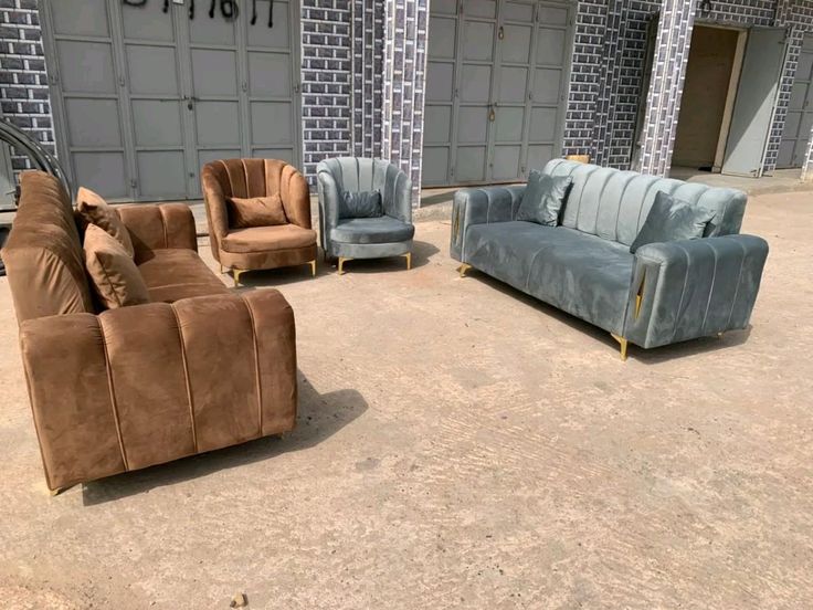103/07 eight-seater velvet sofa set