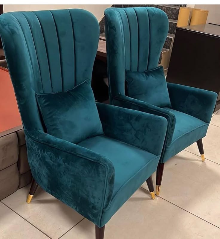 101/02 velvet wingback accent armchairs