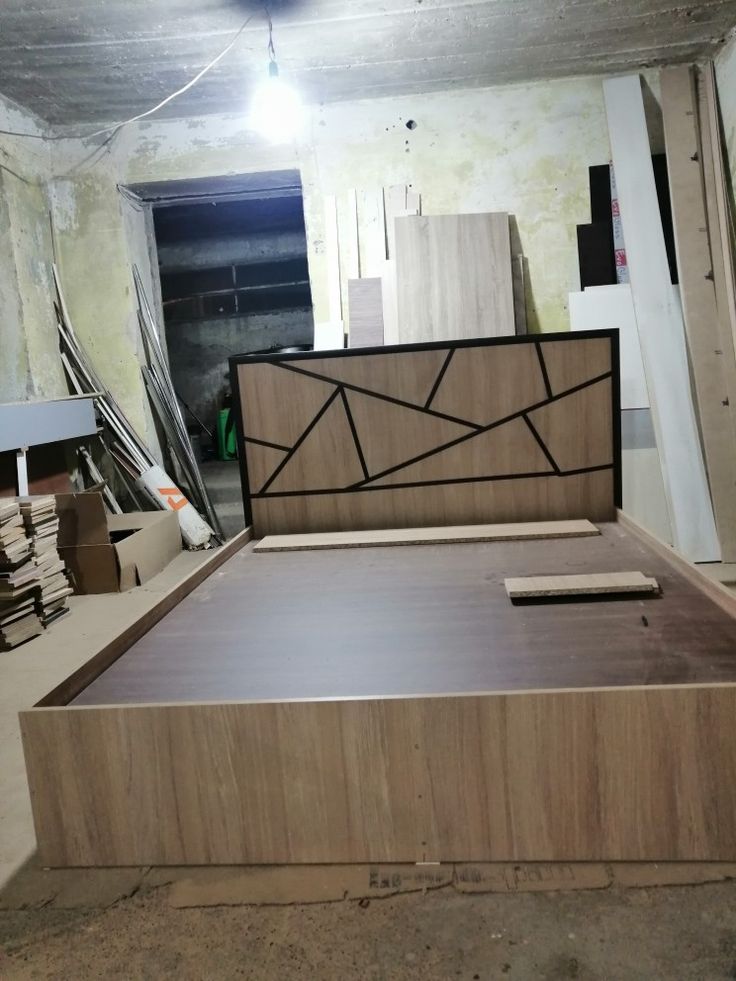 109/06 modern wooden double bed