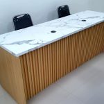 101/05 modern reception desk