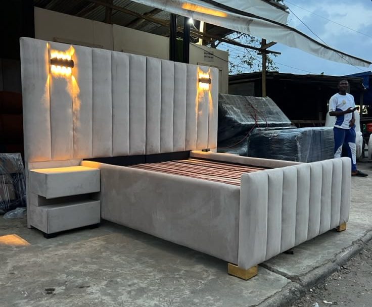 114/03 bed set