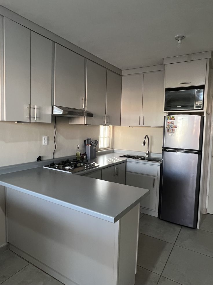 moden kitchen set