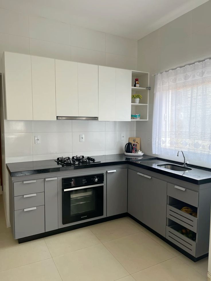 L-shaped kitchen