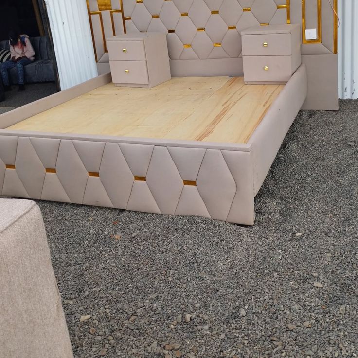 113/12 bed set