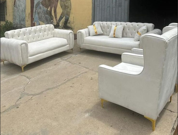 111/03 sofa set